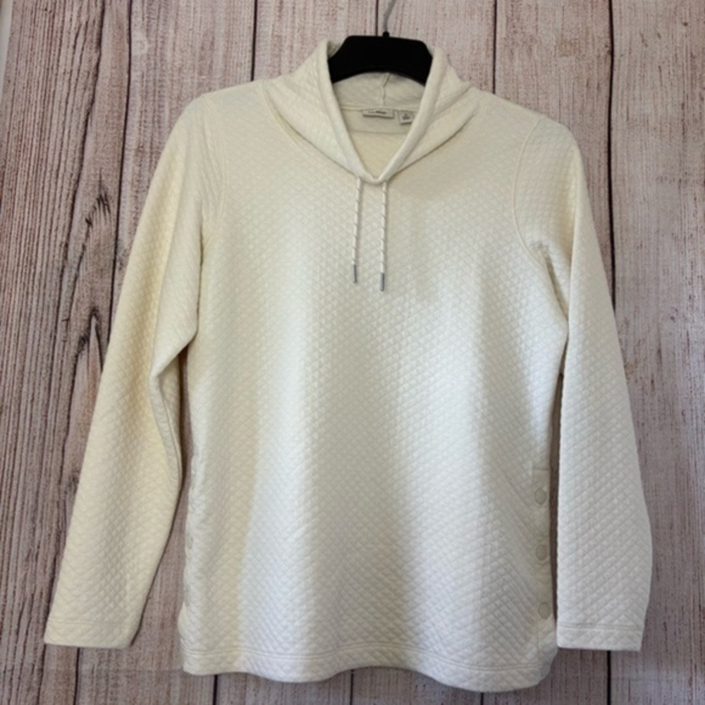 L.L.Bean Womens SoftLight Quilted Top Funnelneck Pullover Small